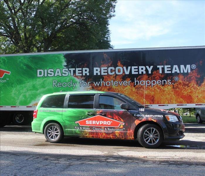 SERVPRO Disaster Recovery semi and mini van.